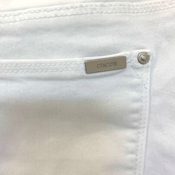 Chico's White Jeans 1 US8 M So Slimming Girlfriend Mid Rise Crop Coastal Cowgirl - Picture 4 of 7
